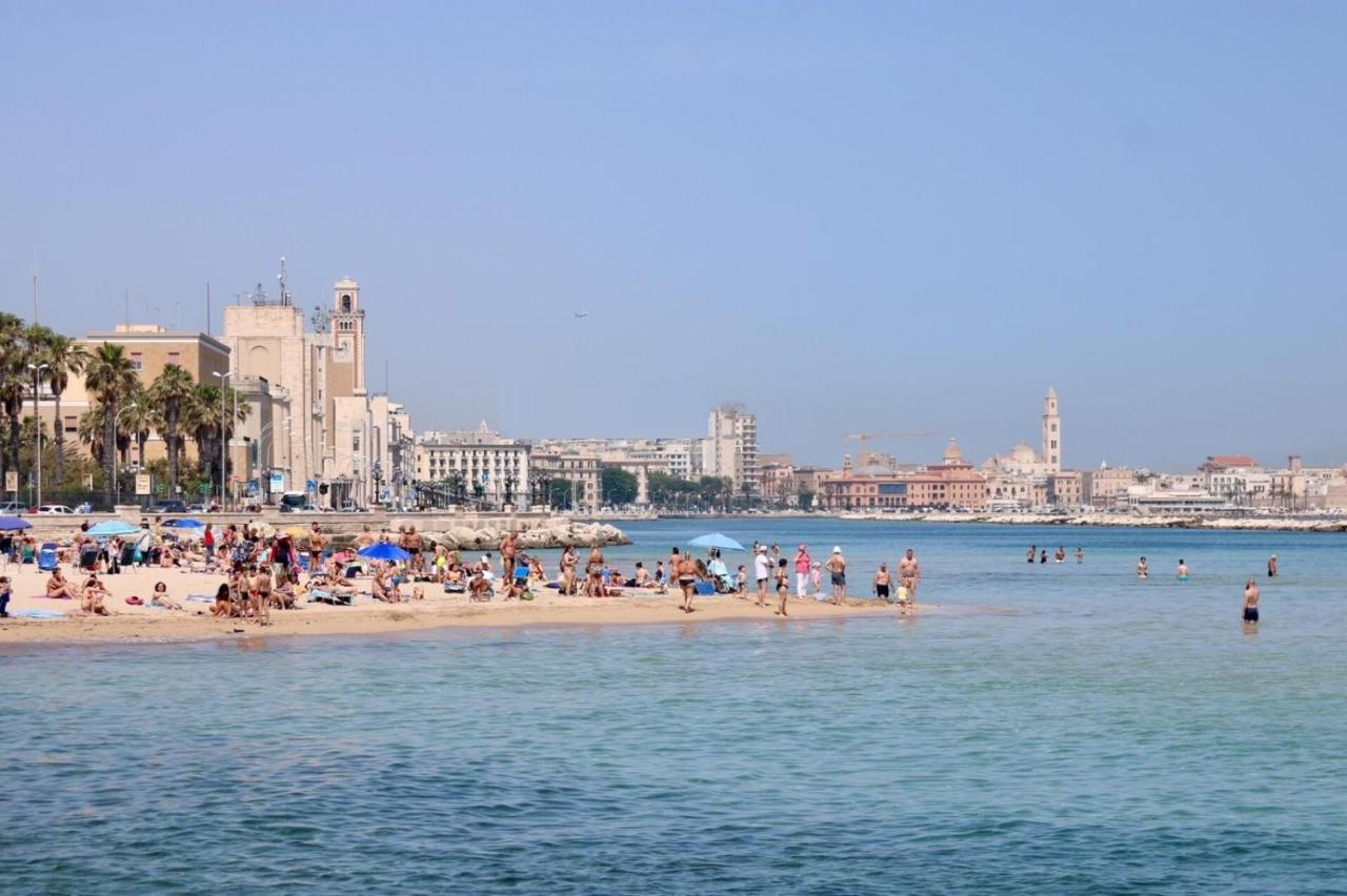 Casa Creanza - Puglia Apartments Bari Bagian luar foto